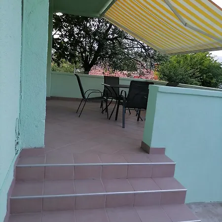 Vacanza Apartment *